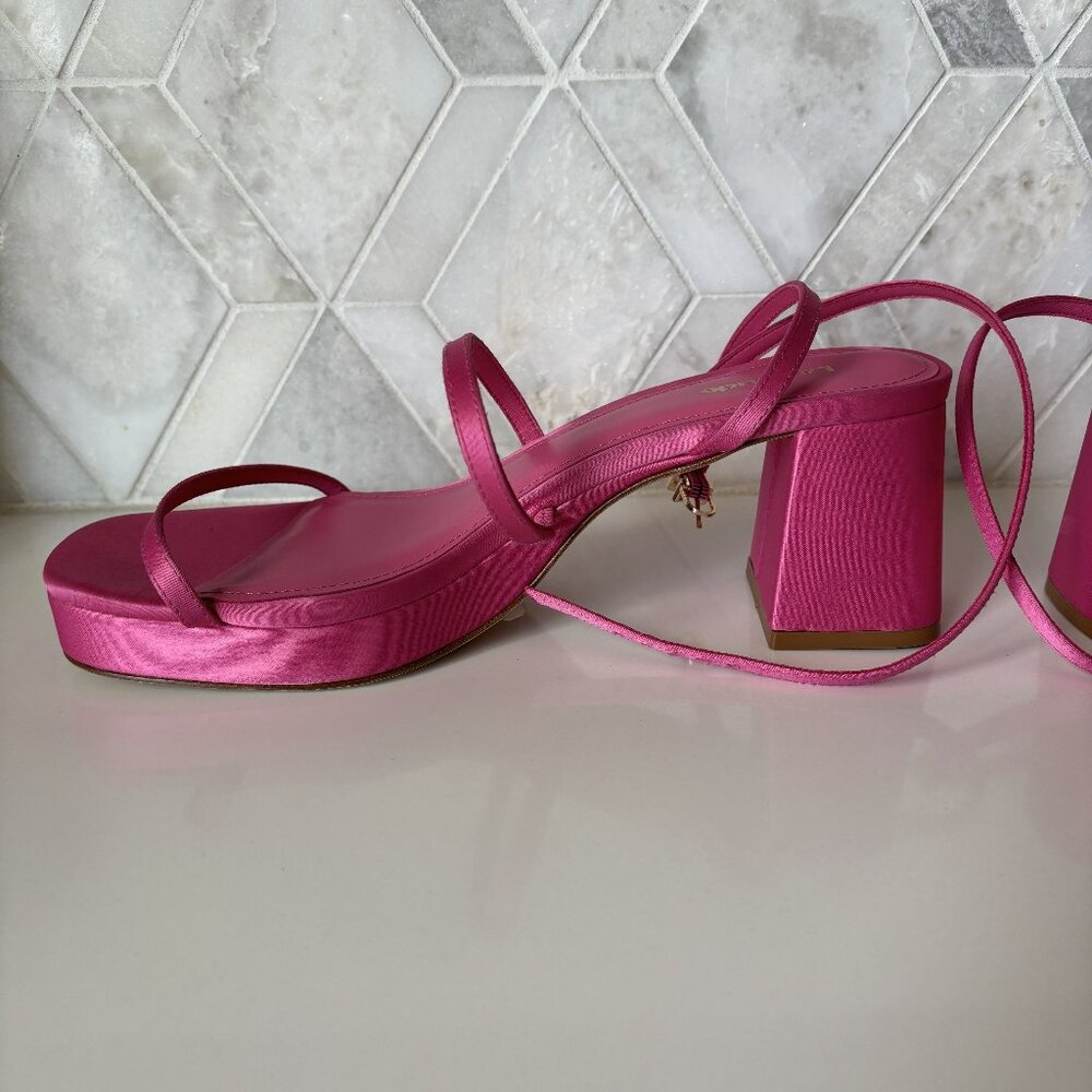 Larroude Size 9 Hot Pink Strappy Platform Block Heel Sandal Gio Sandal Satin - Picture 3 of 12
